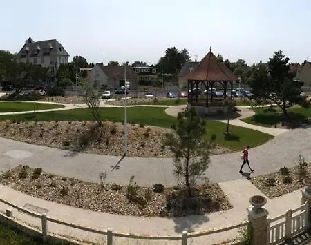 Les Alisés Merville-Franceville-Plage