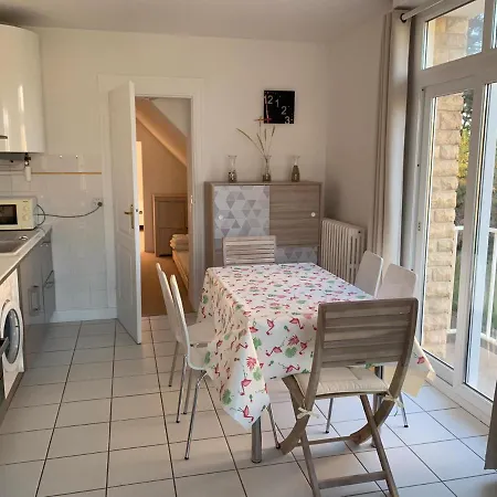 Les Alisés Appartement Merville-Franceville-Plage